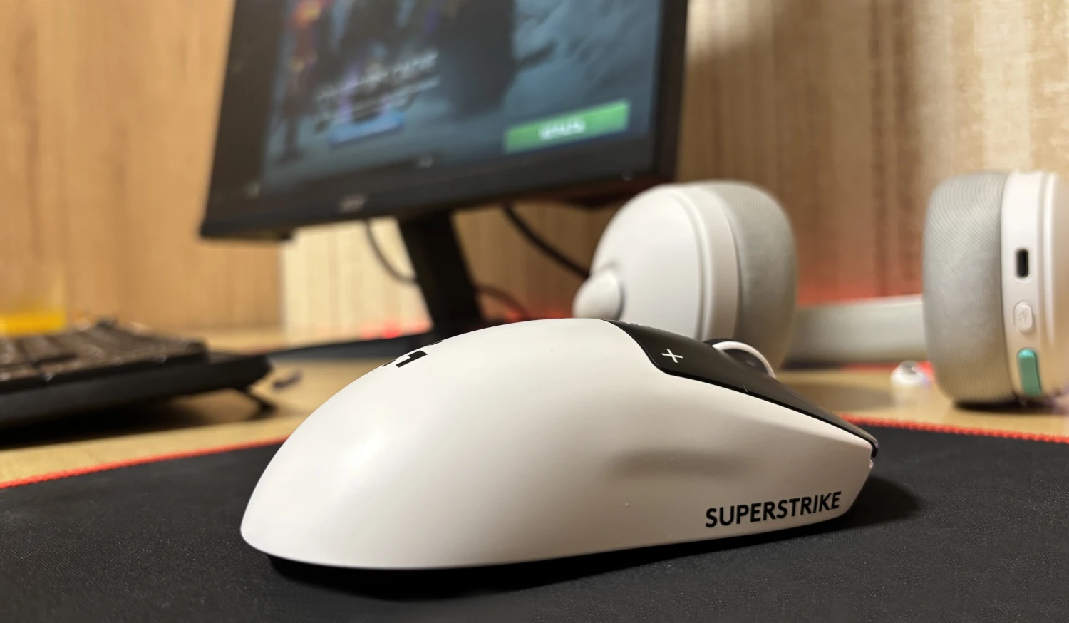 Фото до матеріалу: Logitech G PRO X2 SUPERSTRIKE: революція у світі кіберспортивних мишей