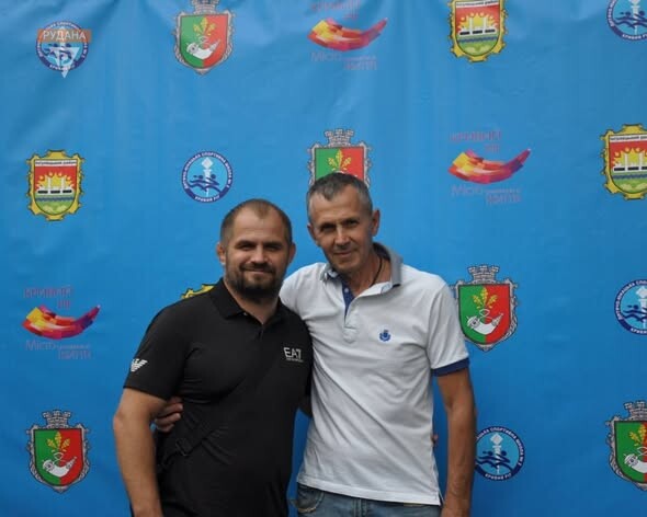 Фото до матеріалу: Криворіжець Дмитро Бабюк отримав звання заслуженого тренера України