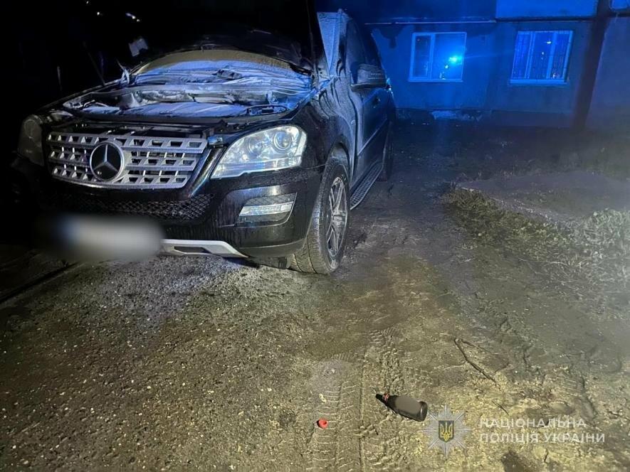Фото до матеріалу: На Одещині викрили молодика, який підпалив преміум-авто та готував теракт