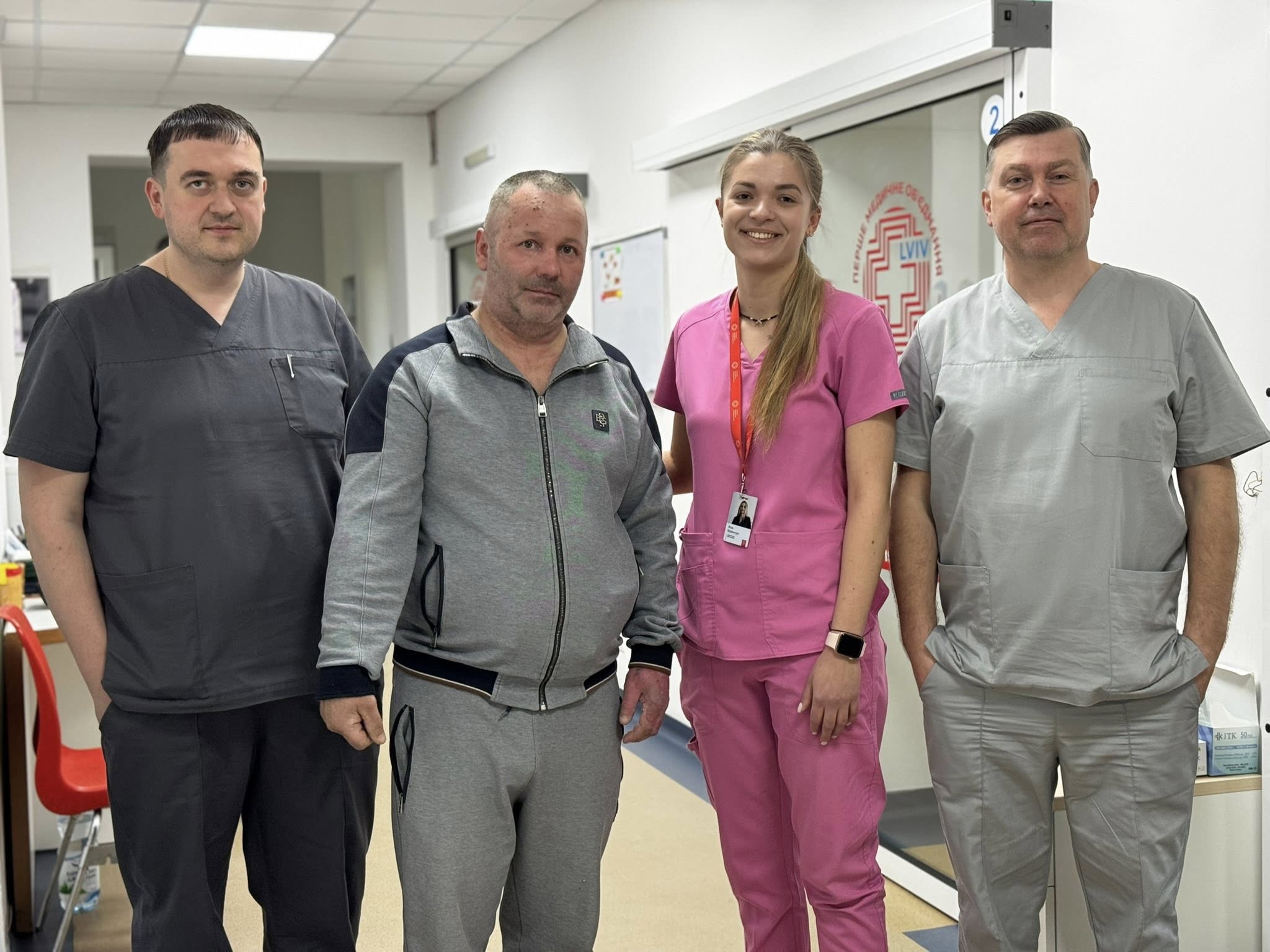 Фото до матеріалу: Електрик отримав опіки 30% тіла через коротке замикання на Львівщині