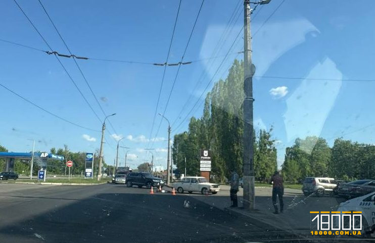 Фото до матеріалу: ДТП у Черкасах: водій ВАЗу збив 13-річного підлітка на самокаті, відкрито кримінальне провадження