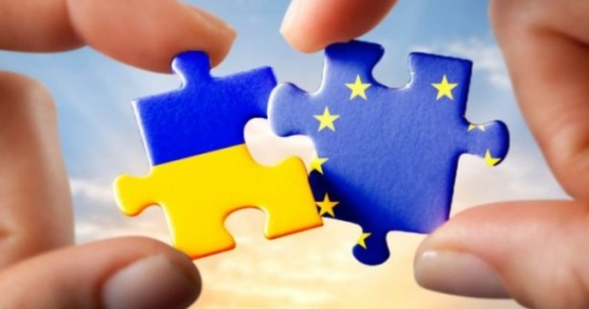 Фото до матеріалу: У Зеленського відповіли на "запрошення" на зустріч з Путіним у Москві
