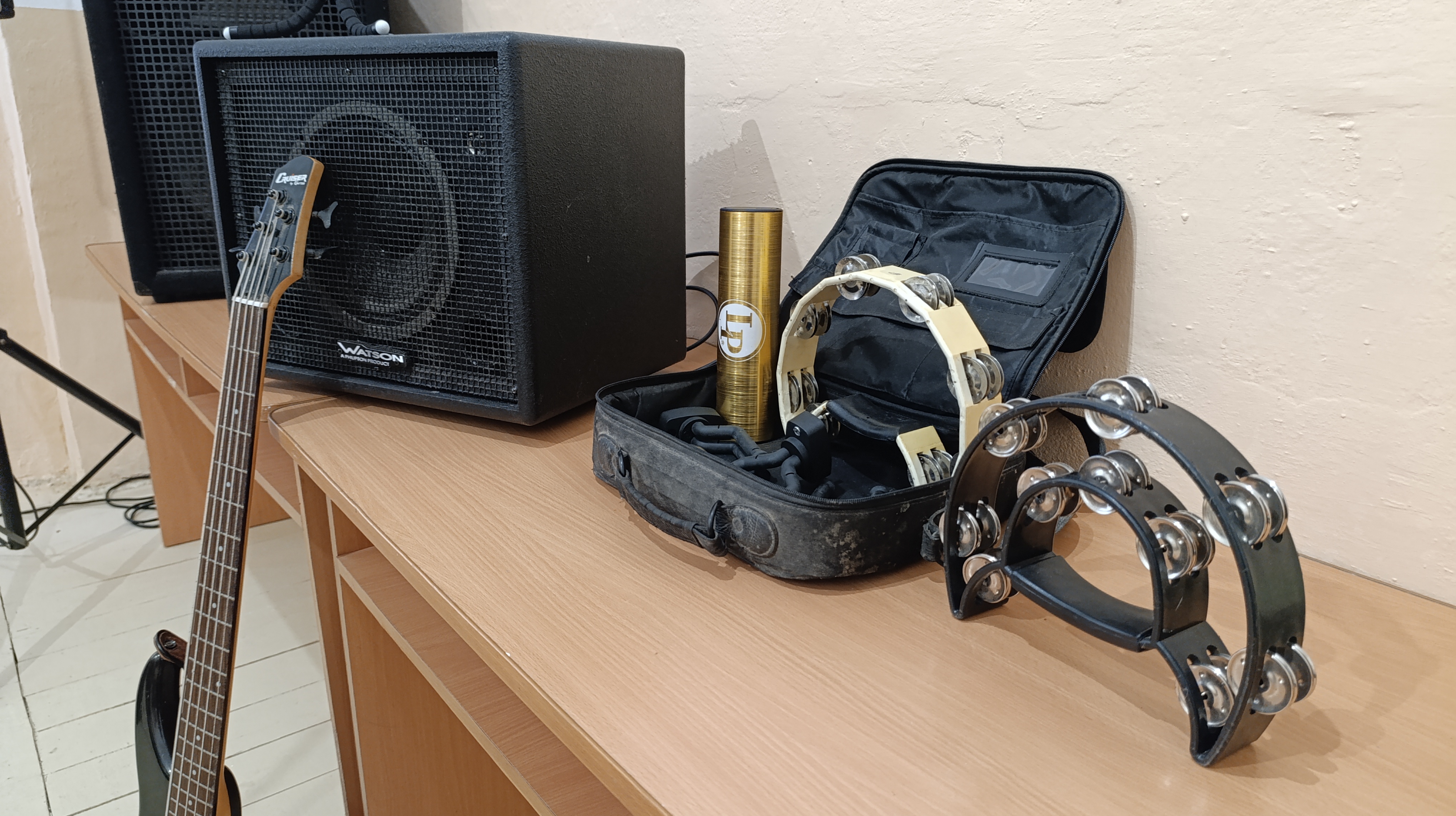 Фото до матеріалу: У Сваляві відновили музичний простір для молоді з участю легендарного рок-гурту «Стрес"