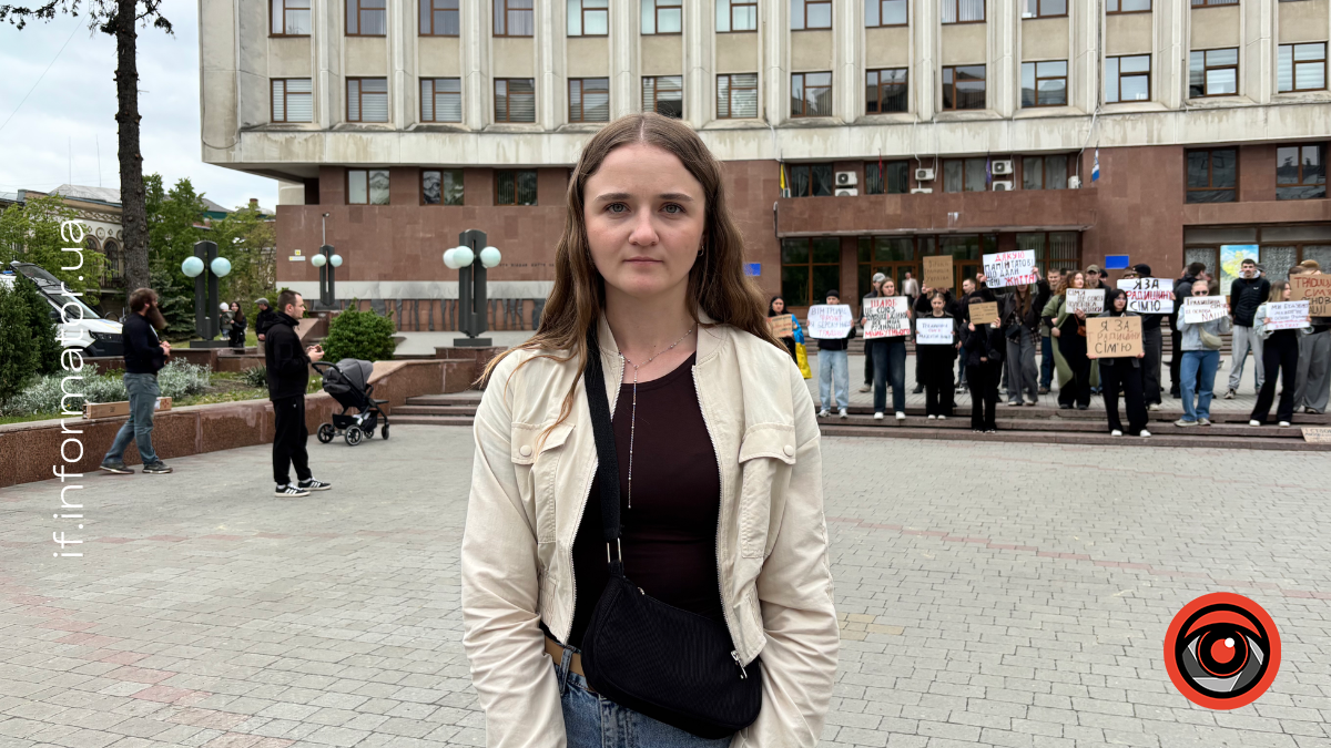 Фото до матеріалу: У Франківську відбулася акція на підтримку традиційних сімейних цінностей