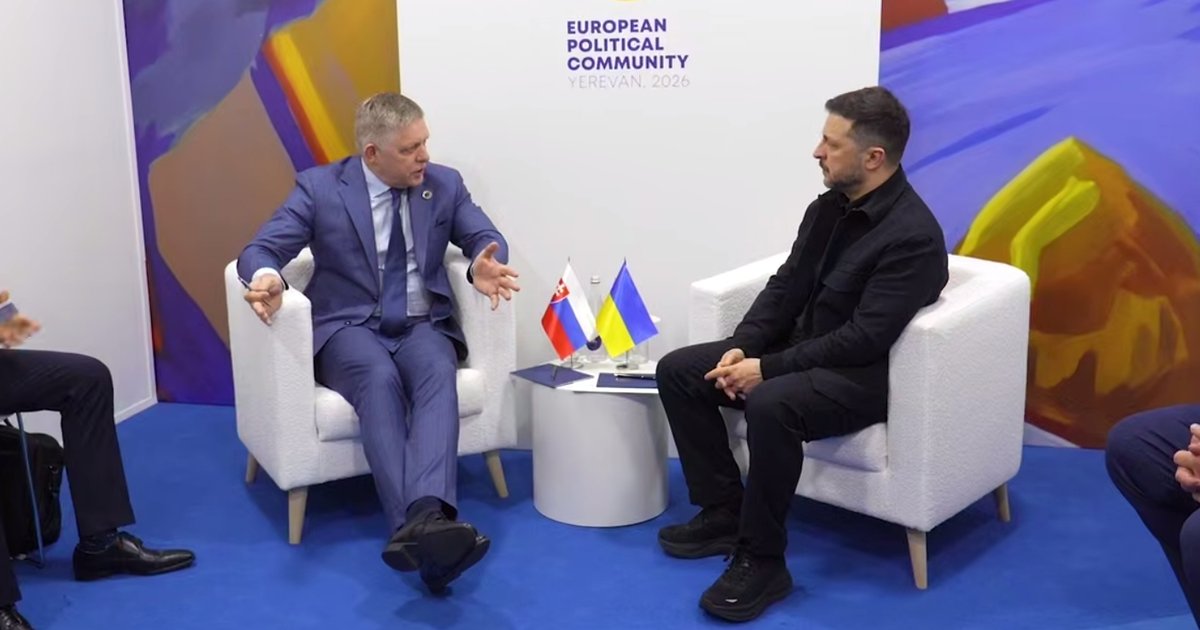 Фото до матеріалу: Словаччина підтримає вступ України до ЄС: Зеленський зустрівся з Фіцо в Єревані