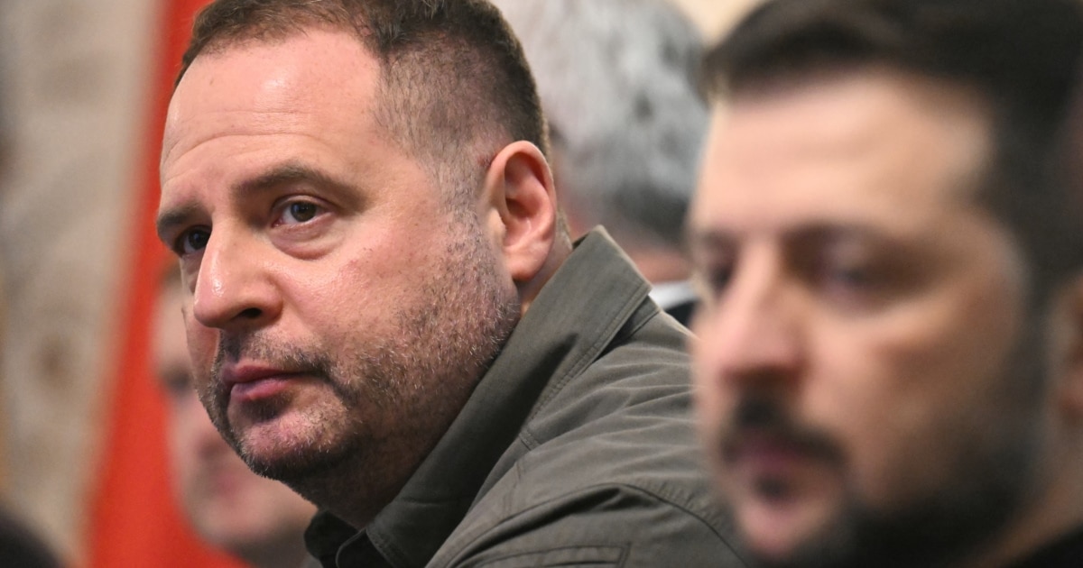 Фото до матеріалу: Андрію Єрмаку вручили підозру в справі «Династія». Хто такий «Вова»?