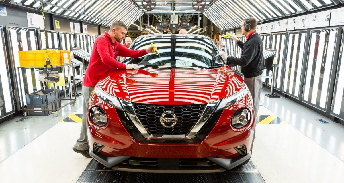 Фото до матеріалу: Nissan закриває одну з ліній на заводі в Сандерленді: що це означає для європейського ринку