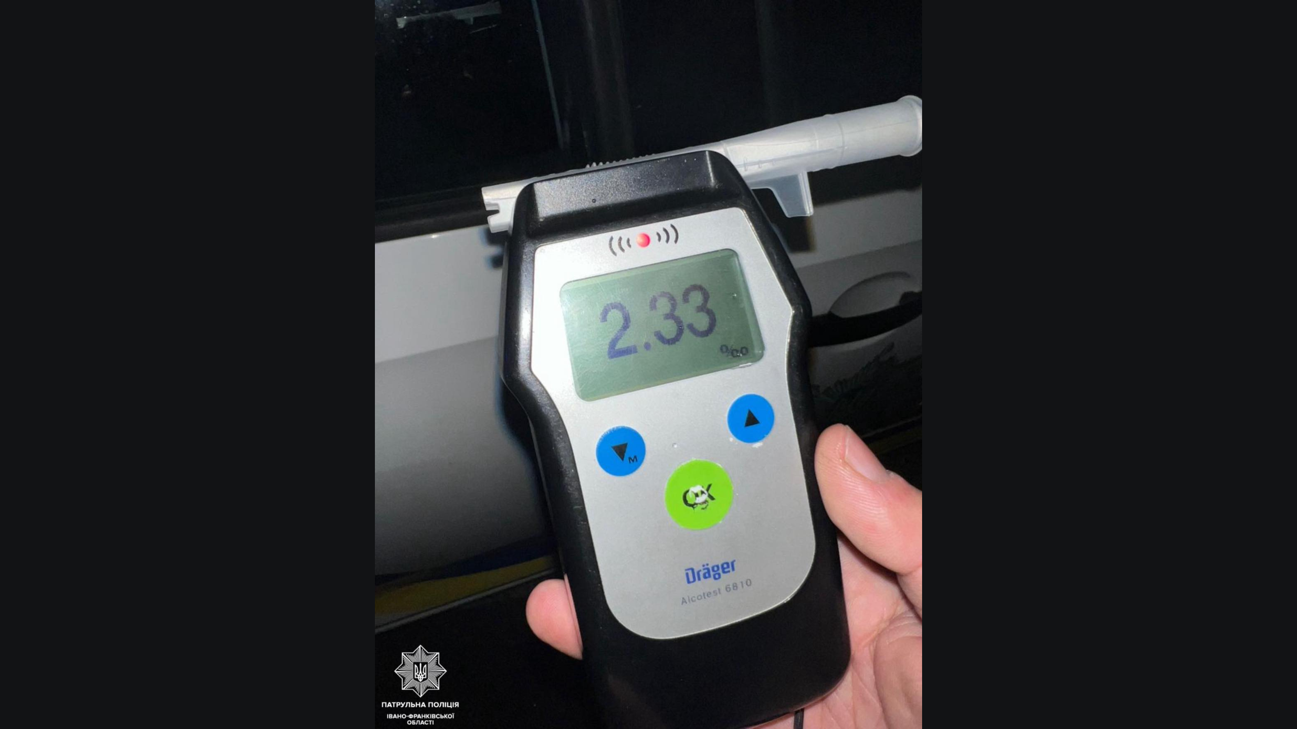 Фото до матеріалу: П'яний водій Volvo зупинили в Івано-Франківську: 2,33 проміле та позбавлення права керування