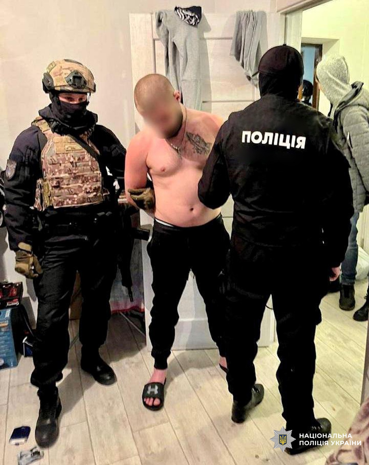 Фото до матеріалу: Шахрай з Ужгорода знову обманував покупців на мільйон: дрони, Starlink та підставні ФОПи