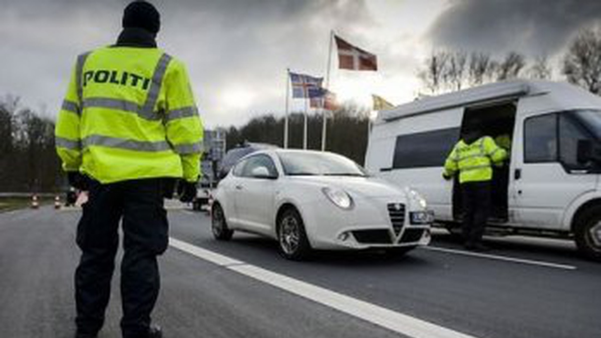 Фото до матеріалу: Трагедія в Лейпцигу: автомобіль врізався в натовп, є загиблі