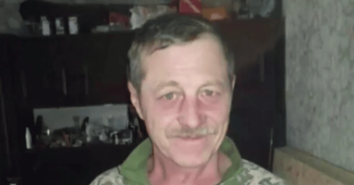 Фото до матеріалу: У Києві збирають підписи на вшанування пам'яті двірника, який врятував дитину під час теракту
