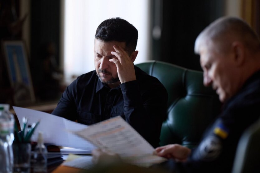 Фото до матеріалу: Зеленський розкрив плани Росії: окупанти готуються до масового грабунку ресурсів на півдні