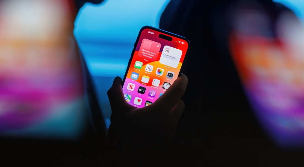 Фото до матеріалу: Apple вперше за 10 років може підняти ціни на iPhone