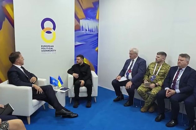 Фото до матеріалу: Генсек НАТО запевнив Зеленського, що Україна й надалі отримуватиме антибалістичні ракети