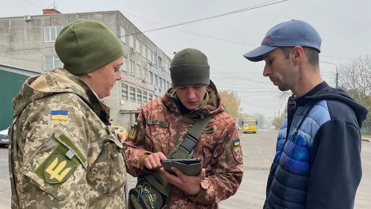 Фото до матеріалу: Мобілізація в травні 2026: чи скасують бронювання та як працюватимуть нові правила