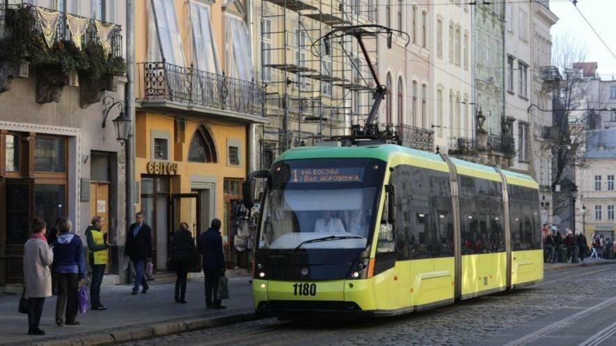 Фото до матеріалу: Транспортні зміни у Львові на День міста: перекриття центру та нові маршрути трамваїв